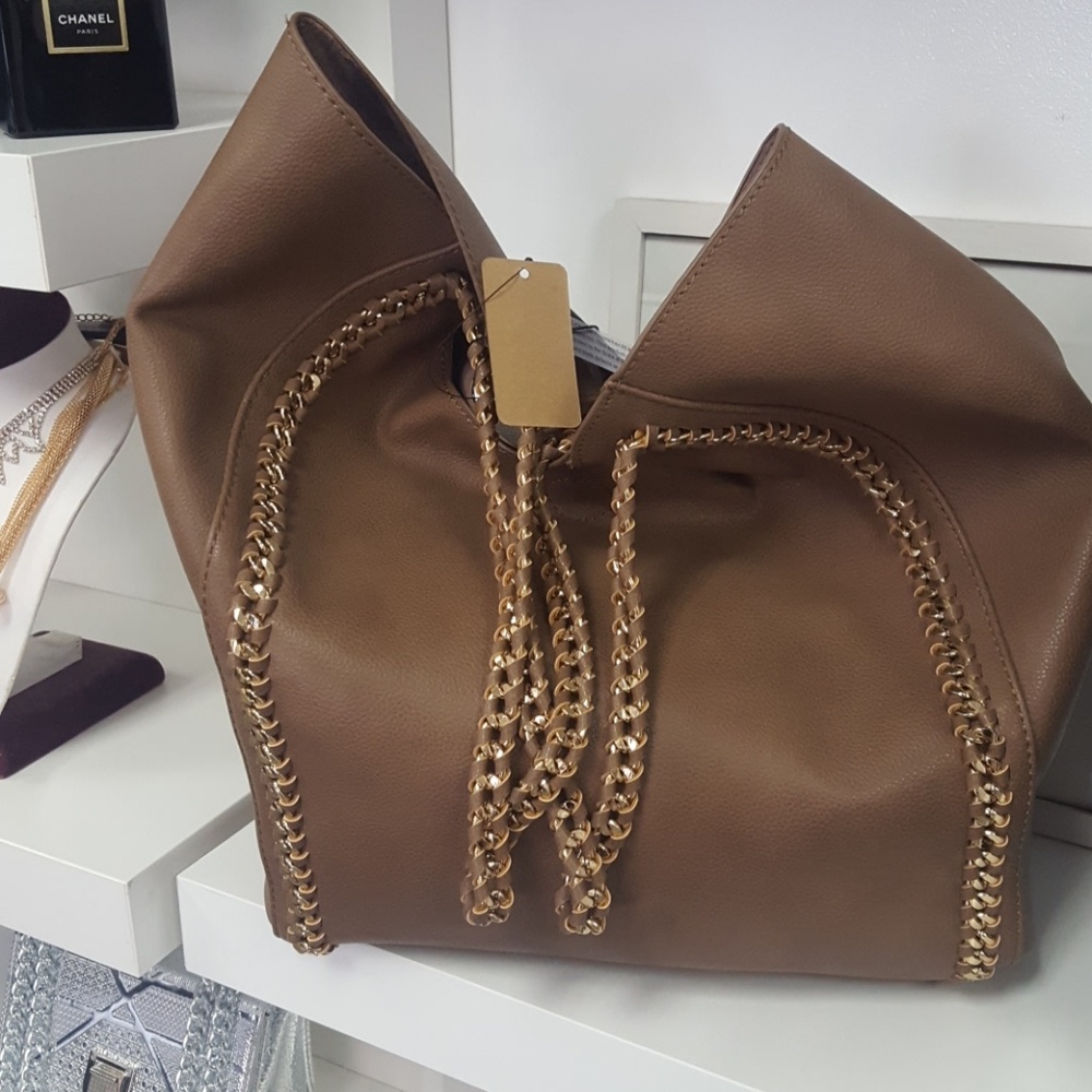 Taupe Hangbag and cosmetic bag